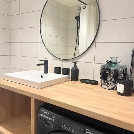 Apartment Myhome - Le Kachassa - Schuss Bel 4 Pax Val Claret *